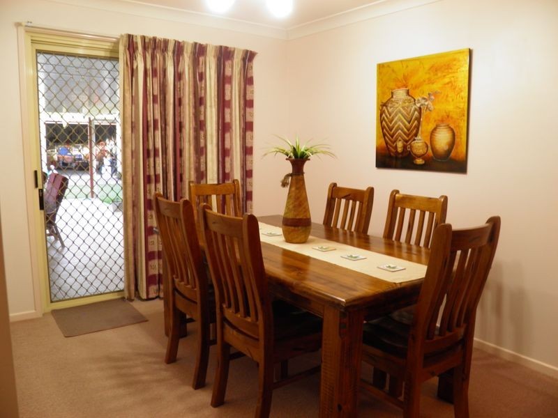 5 Kirrang Place, Boyne Island QLD 4680