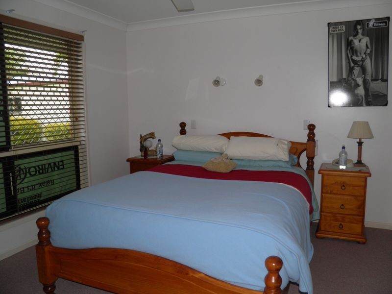 5 Kirrang Place, Boyne Island QLD 4680