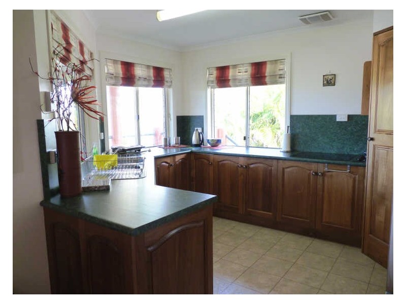 12 Ridge Close, Tannum Sands QLD 4680