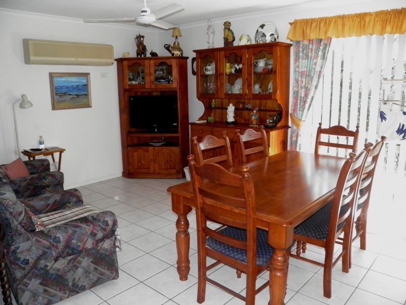 8 Currawong Court, Boyne Island QLD 4680