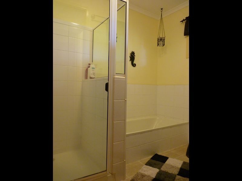 29 Salgado Street, Boyne Island QLD 4680