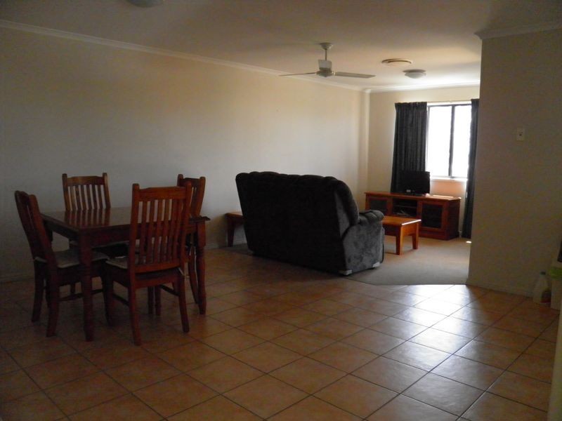 2/113A Central Lane, Gladstone QLD 4680
