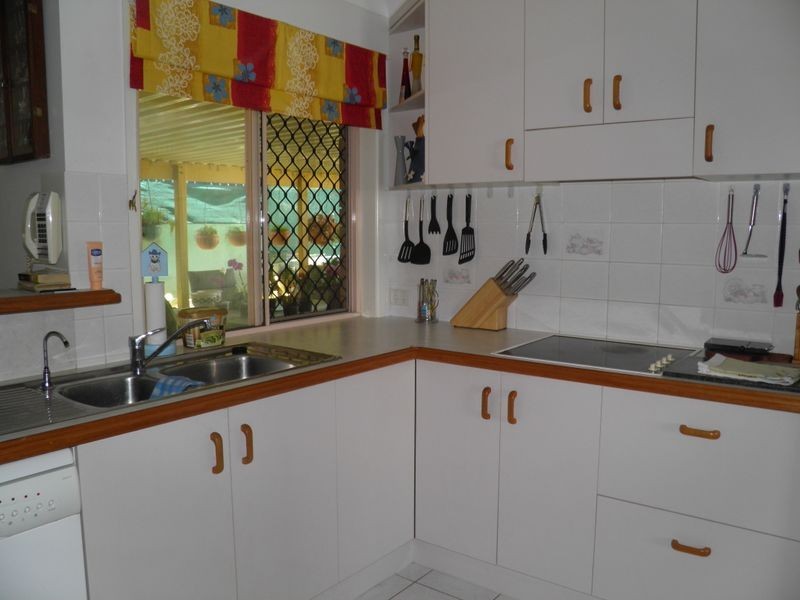29 Geoffrey Thomas Drive, Tannum Sands QLD 4680