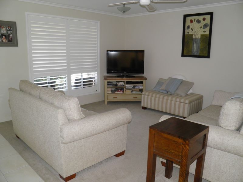 94 Booth Avenue, Tannum Sands QLD 4680