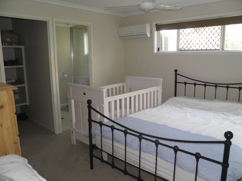 94 Booth Avenue, Tannum Sands QLD 4680