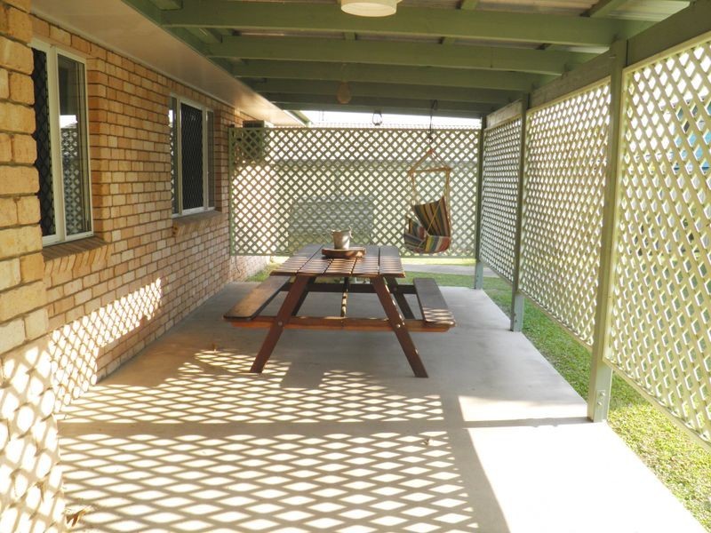 94 Booth Avenue, Tannum Sands QLD 4680