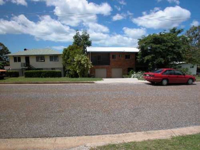 43 Amaroo Street, Boyne Island QLD 4680
