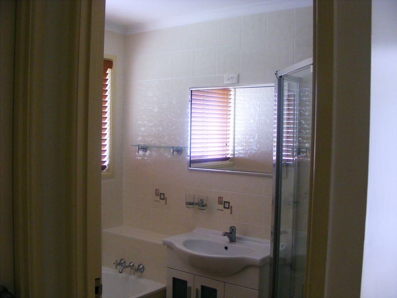 85 Booth Avenue, Tannum Sands QLD 4680