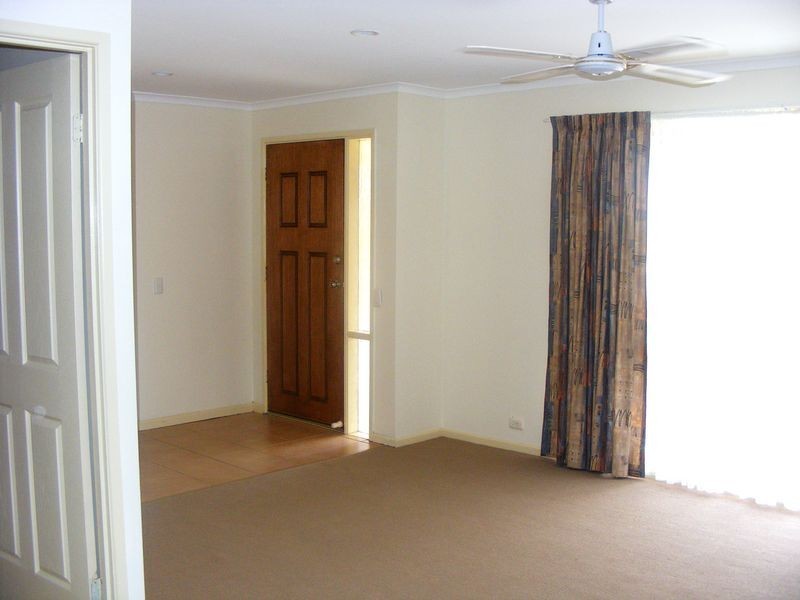 85 Booth Avenue, Tannum Sands QLD 4680