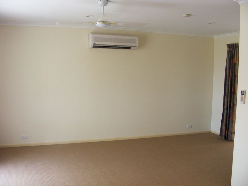 85 Booth Avenue, Tannum Sands QLD 4680