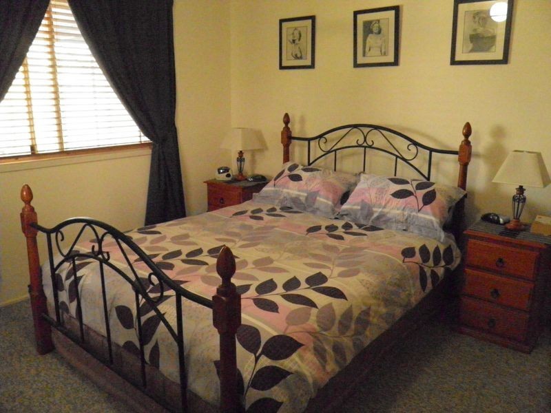 28 Lomandra Street, Boyne Island QLD 4680