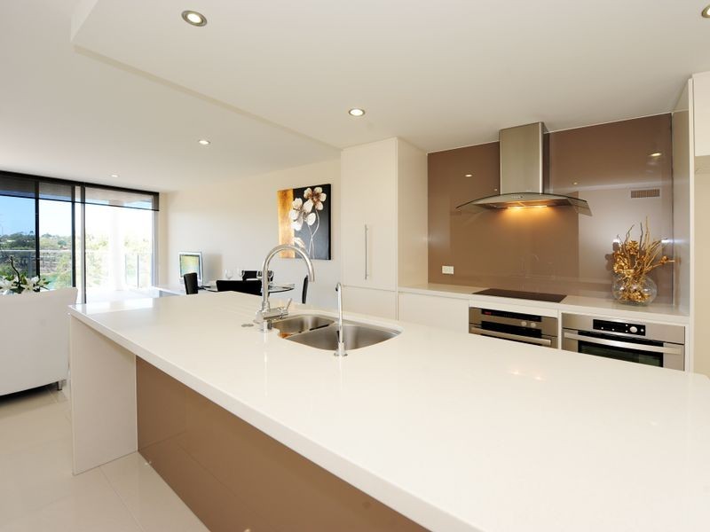 5/2 The Promenade, Boyne Island QLD 4680