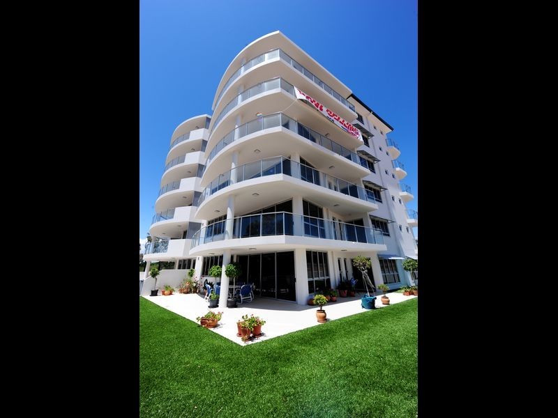 5/2 The Promenade, Boyne Island QLD 4680