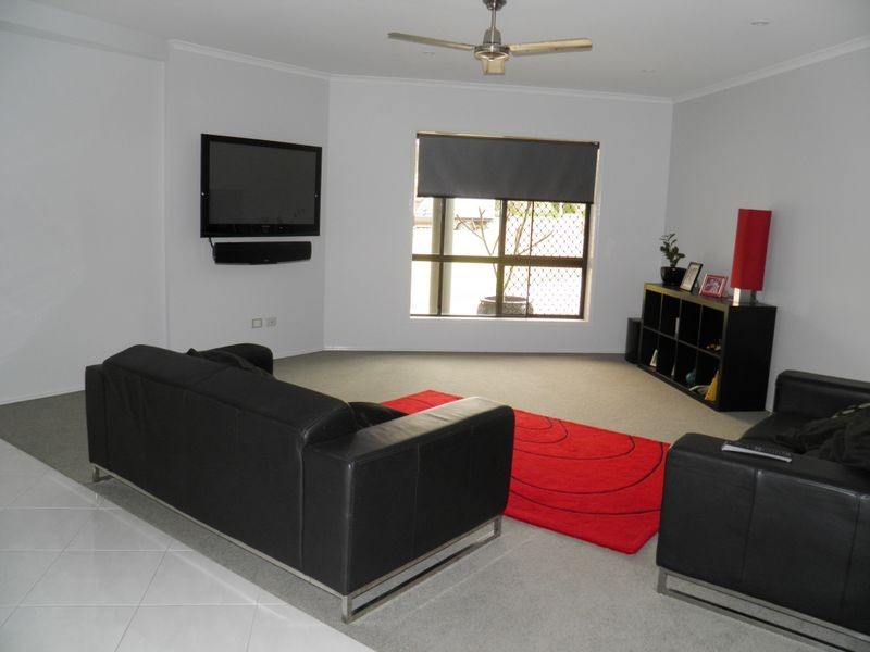 12 Selma Court, Tannum Sands QLD 4680