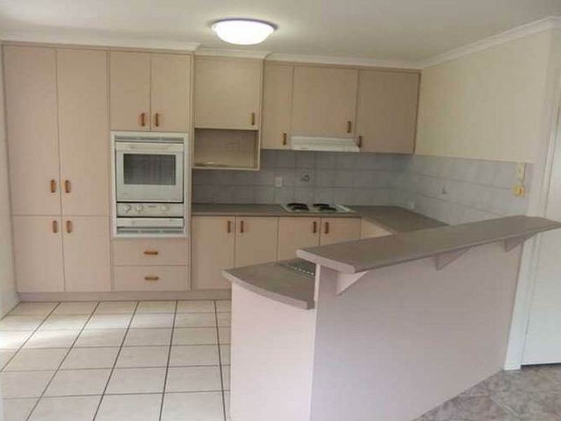 11 Wyndham Avenue, Boyne Island QLD 4680