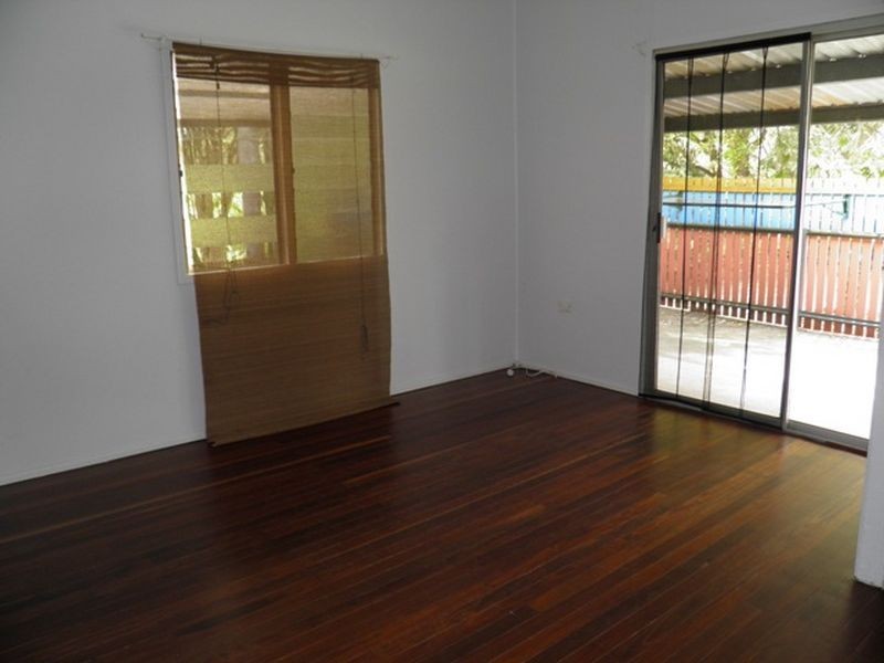 9 Awoonga Dam Road, Benaraby QLD 4680