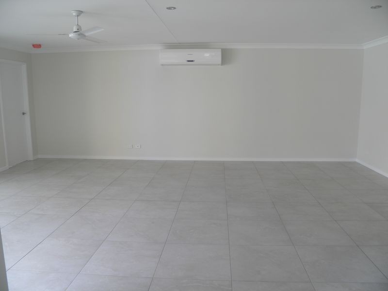 5 Wanda Drive, Boyne Island QLD 4680