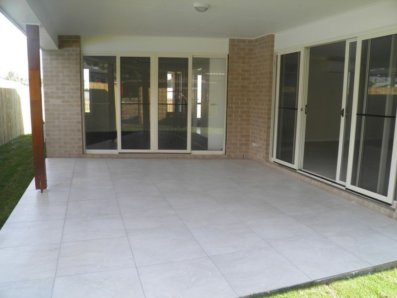 5 Wanda Drive, Boyne Island QLD 4680