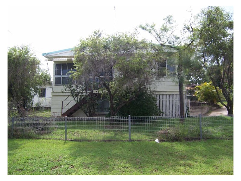 21 Beach Avenue, Tannum Sands QLD 4680