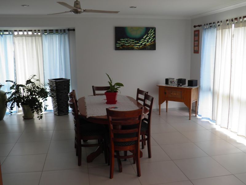 6 Helena Court, Boyne Island QLD 4680