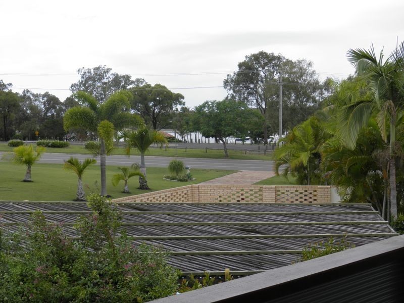 6 Helena Court, Boyne Island QLD 4680