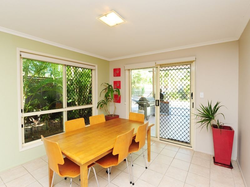 105 The Oaks Road, Tannum Sands QLD 4680