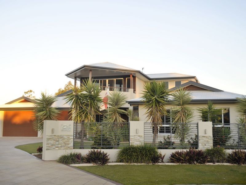 21 Riverside Drive, Tannum Sands QLD 4680
