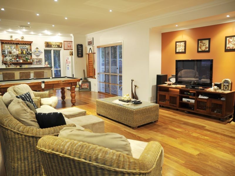 21 Riverside Drive, Tannum Sands QLD 4680