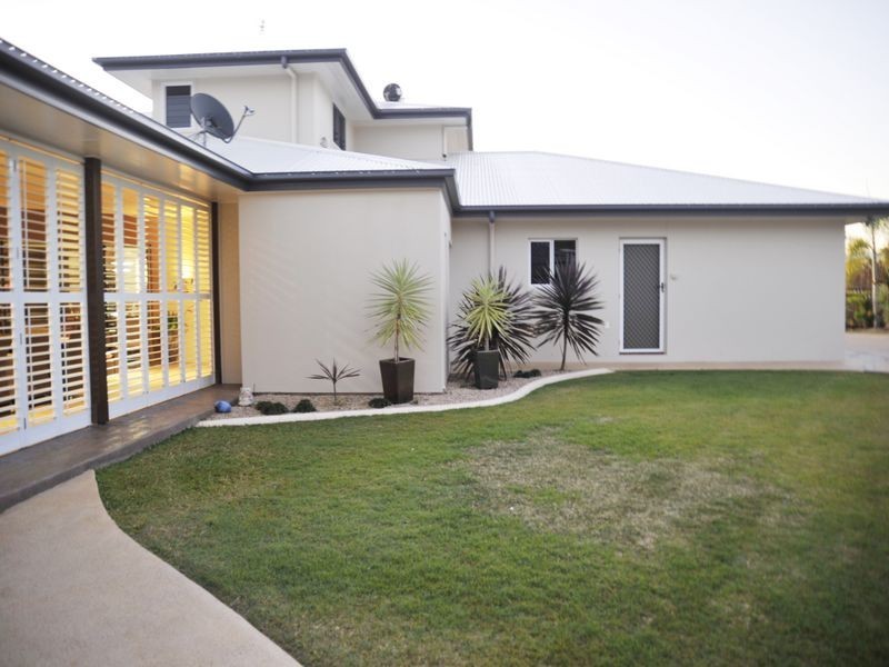 21 Riverside Drive, Tannum Sands QLD 4680