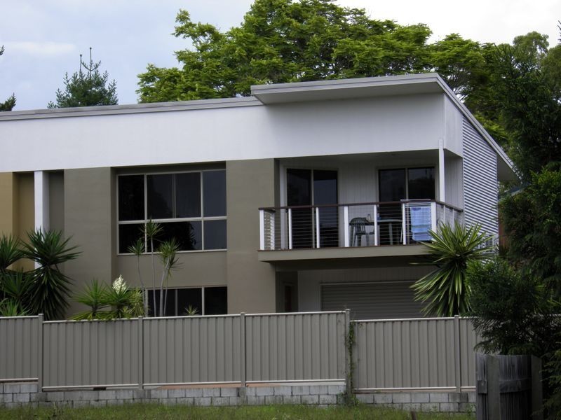 4/6 Beach Avenue, Tannum Sands QLD 4680