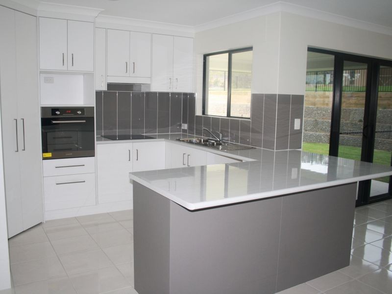 13 Surita Court, Boyne Island QLD 4680