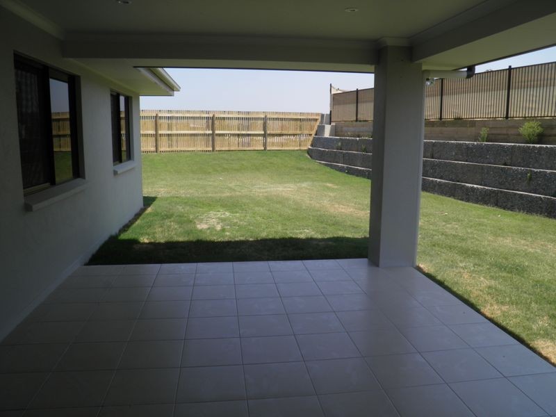 13 Surita Court, Boyne Island QLD 4680