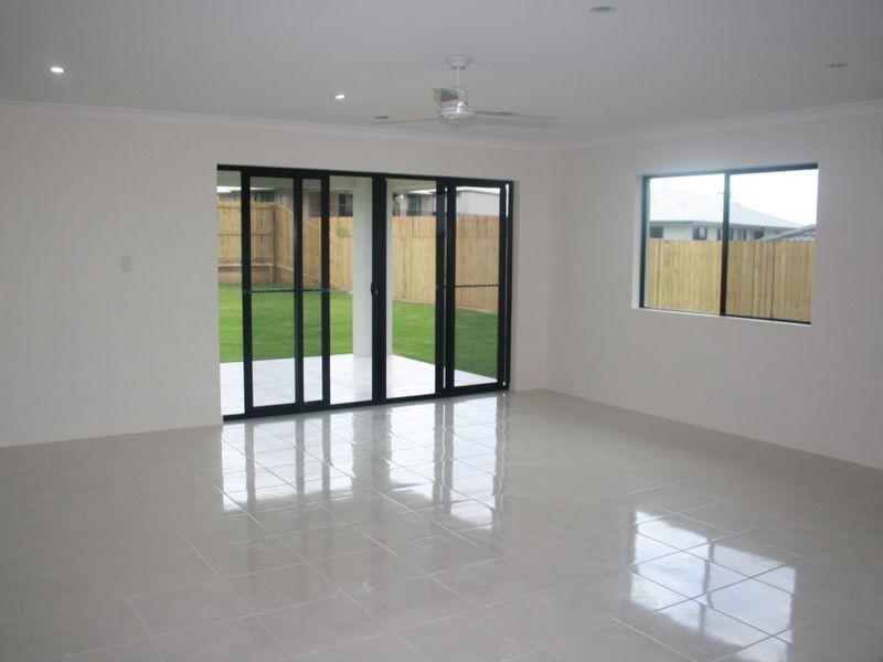 7 Surita Court, Boyne Island QLD 4680