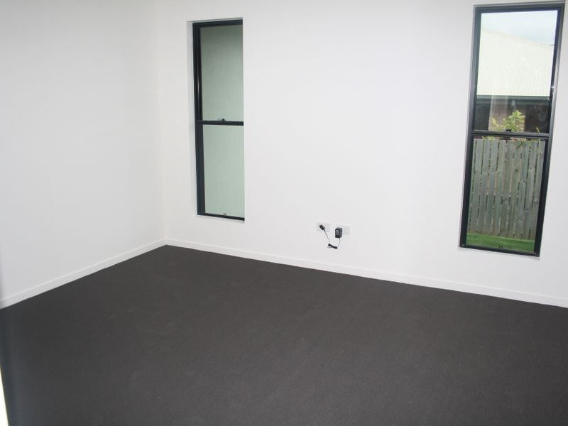 7 Surita Court, Boyne Island QLD 4680