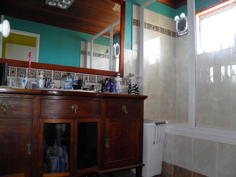 17 Chauvel Court, Boyne Island QLD 4680