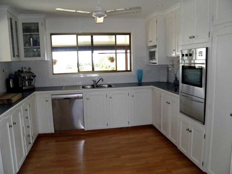 74 Booth Avenue, Tannum Sands QLD 4680