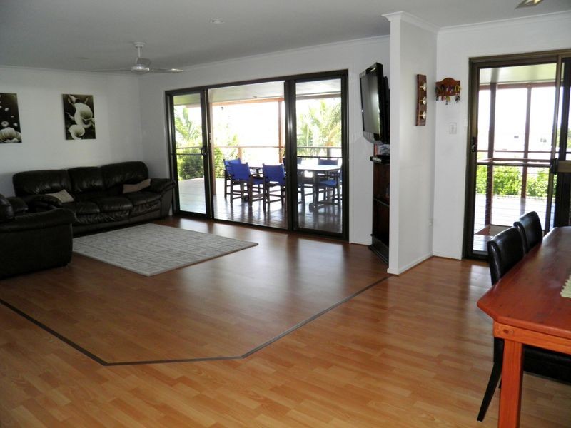 74 Booth Avenue, Tannum Sands QLD 4680