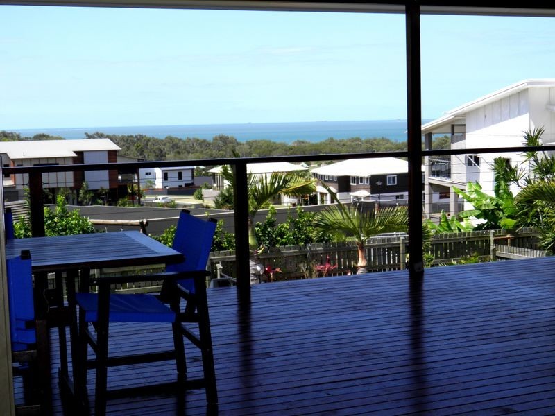 74 Booth Avenue, Tannum Sands QLD 4680