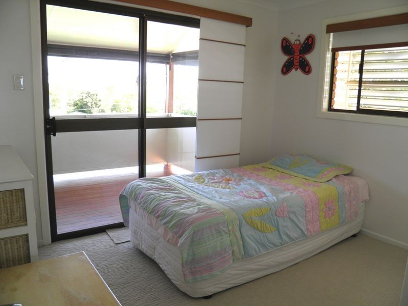 74 Booth Avenue, Tannum Sands QLD 4680