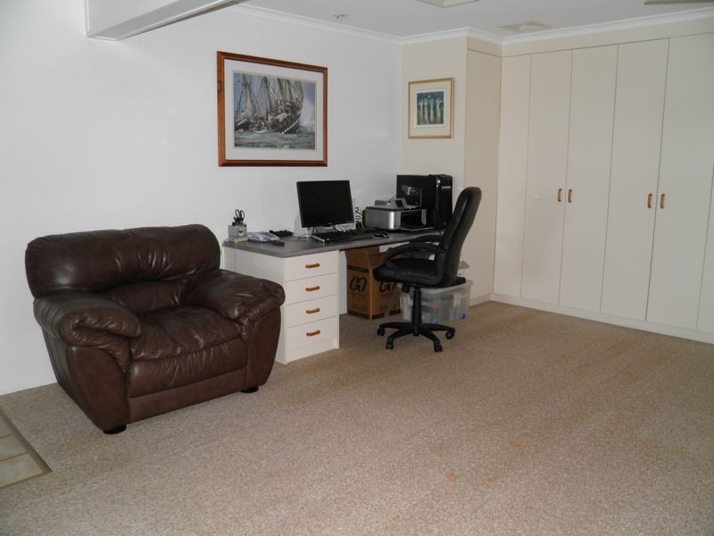 74 Booth Avenue, Tannum Sands QLD 4680