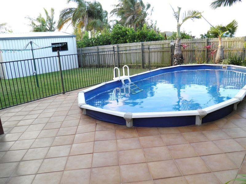 74 Booth Avenue, Tannum Sands QLD 4680