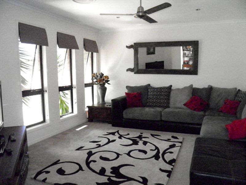 124 Dixon Drive, Gladstone QLD 4680