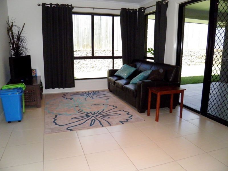 124 Dixon Drive, Gladstone QLD 4680