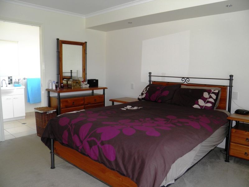 124 Dixon Drive, Gladstone QLD 4680
