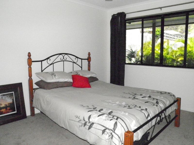 124 Dixon Drive, Gladstone QLD 4680