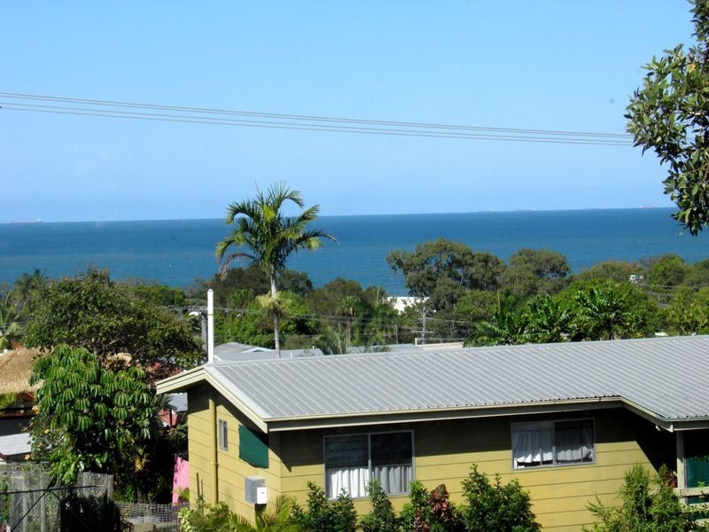 13 Scallop Street, Tannum Sands QLD 4680