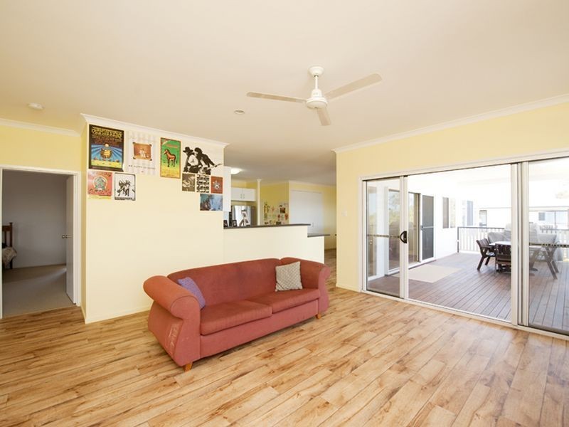 13 Jenny Lind Court, Boyne Island QLD 4680