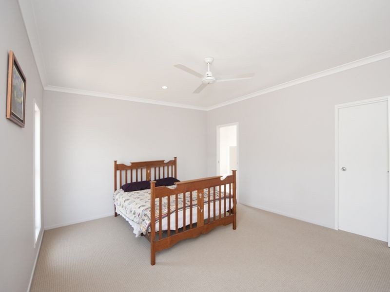 13 Jenny Lind Court, Boyne Island QLD 4680