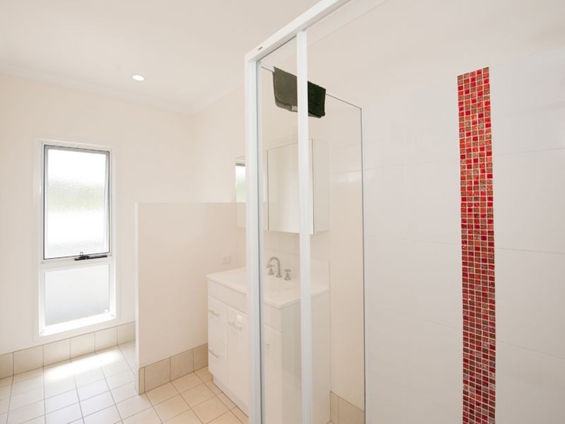 13 Jenny Lind Court, Boyne Island QLD 4680