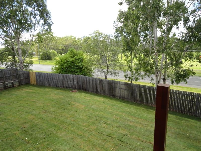 40 Golf View Drive, Boyne Island QLD 4680